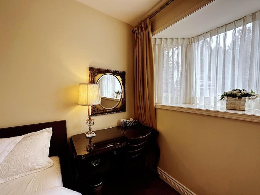 Super Cosy 8Bed & 6Bath In Vancouver Heart Near To Airport And Downtown Екстер'єр фото