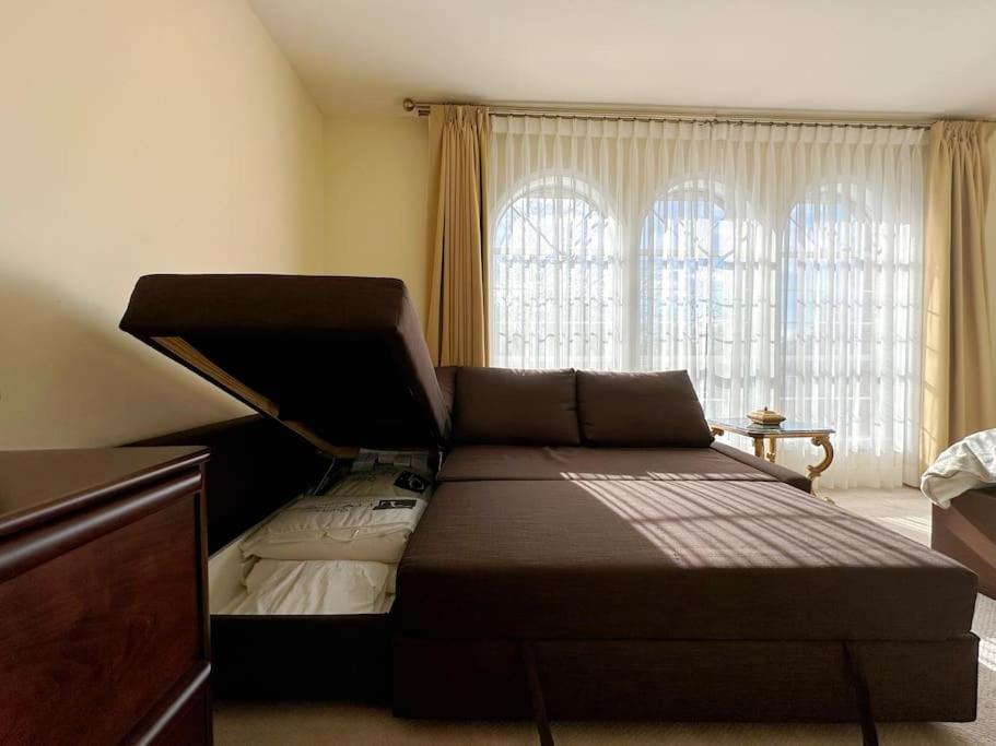 Super Cosy 8Bed & 6Bath In Vancouver Heart Near To Airport And Downtown Екстер'єр фото